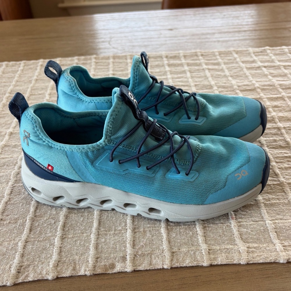 On Kids' Cloudleap in the Horizon Tempest blue size 3